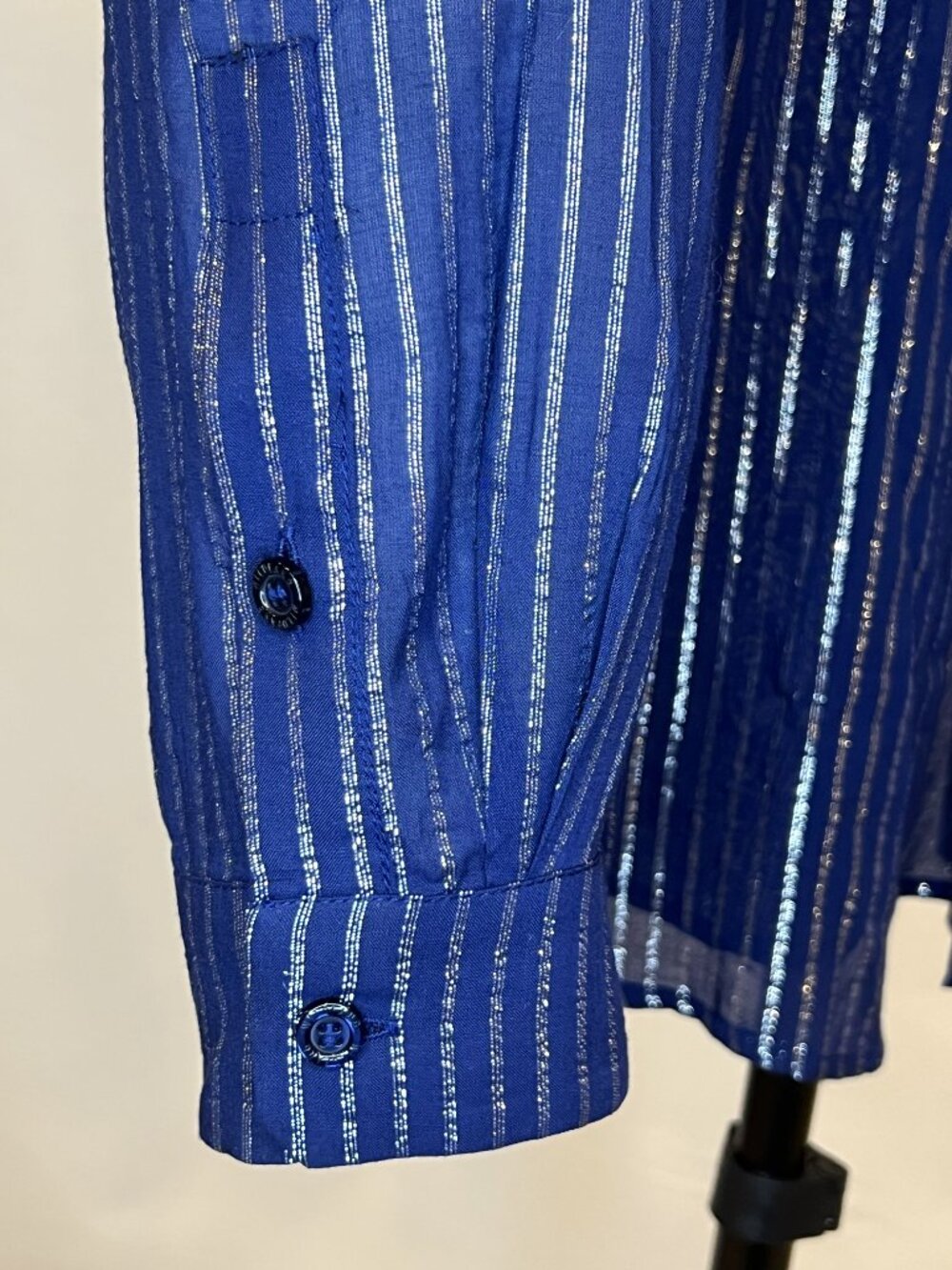 'Wildfang' The Empower Blue Silver Metallic Pinstripe Button Up Shirt -  2X - Picture 5 of 8